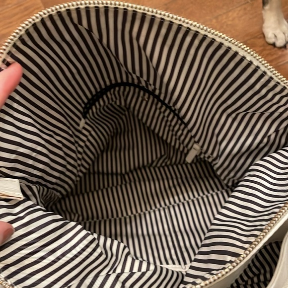 Kate Spade Purse - Picture 6 of 8
